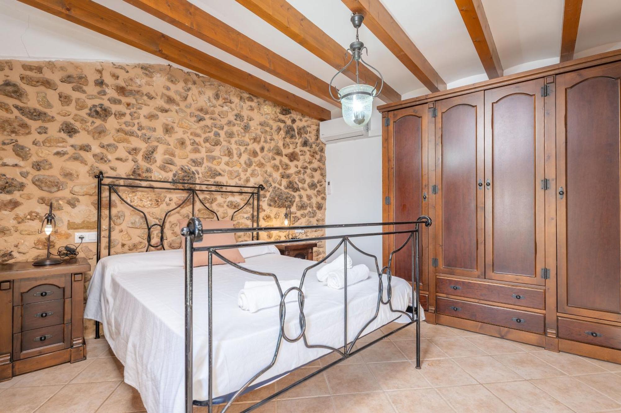 Ca N'abrines Villa *