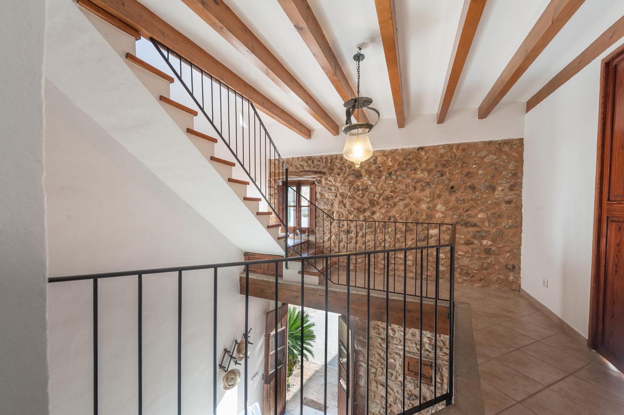 Ca N'abrines Villa